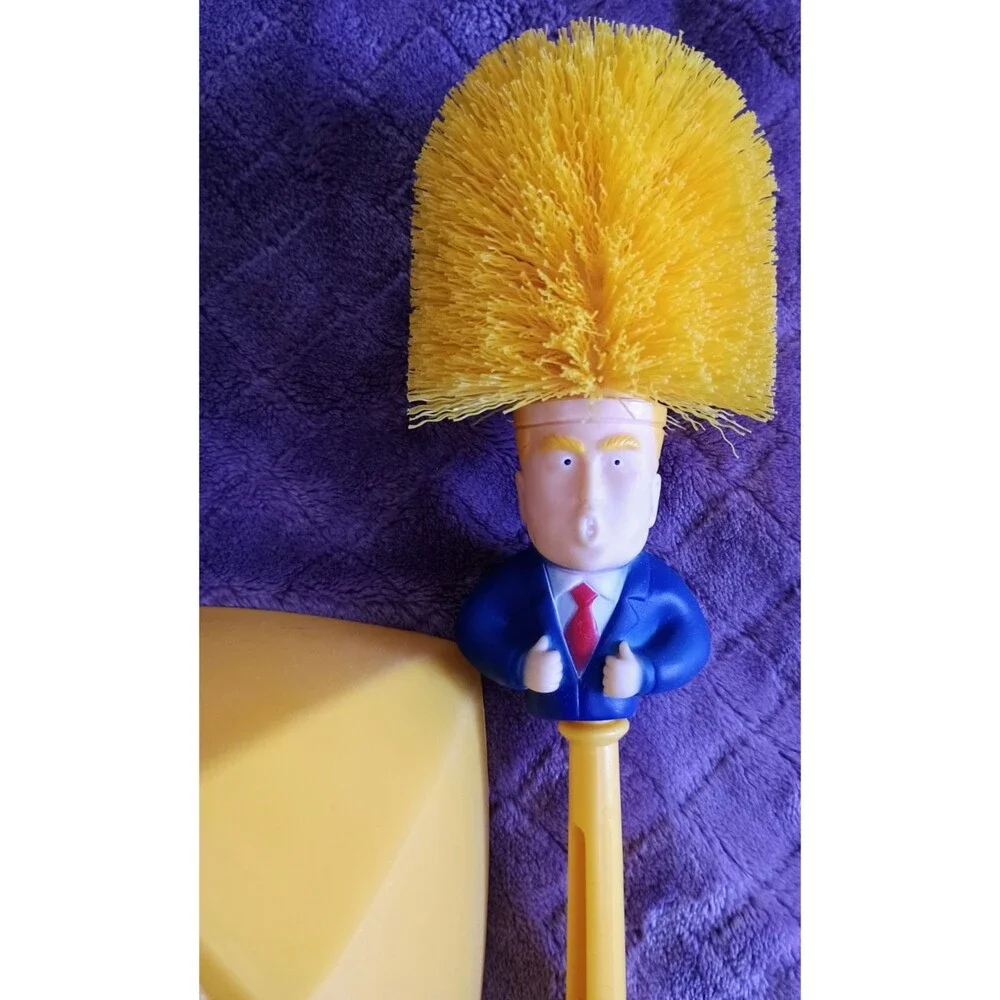 Donald Trump Toilet Brush & Holder Set Novelty Bathroom Cleaning Brush Gag Gift